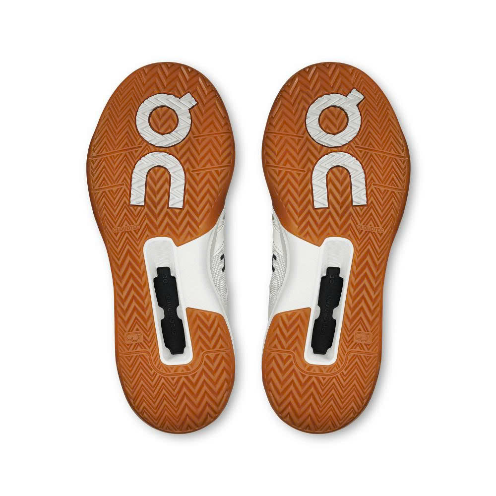 On THE ROGER Clubhouse Pro 3WD30054038 5