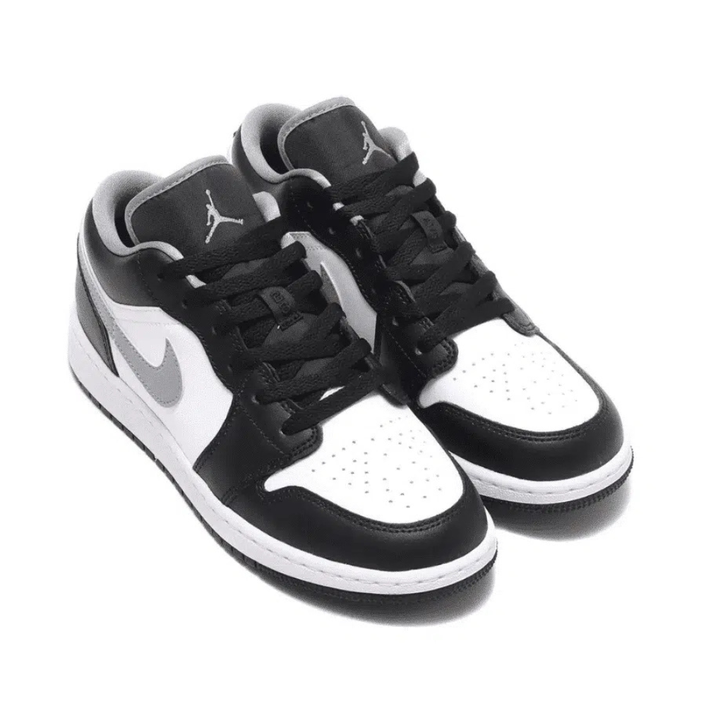 Nike Air Jordan 1 Low ‘Smoke Grey V3’ (GS) 553560-040 (1)